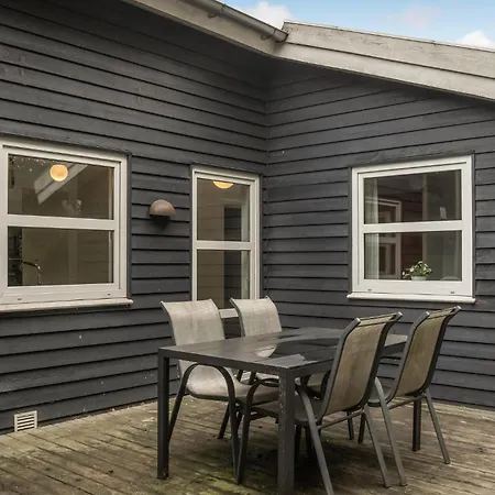 Stunning In Vaeggerlose With Wifi Holiday home